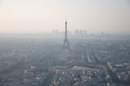 photo: paris smog